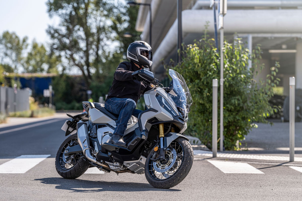 21 Honda X Adv Is Launched In Europe More Powerful Lighter And More Fun Motonews World