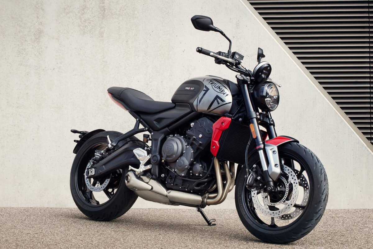 triumph trident 660