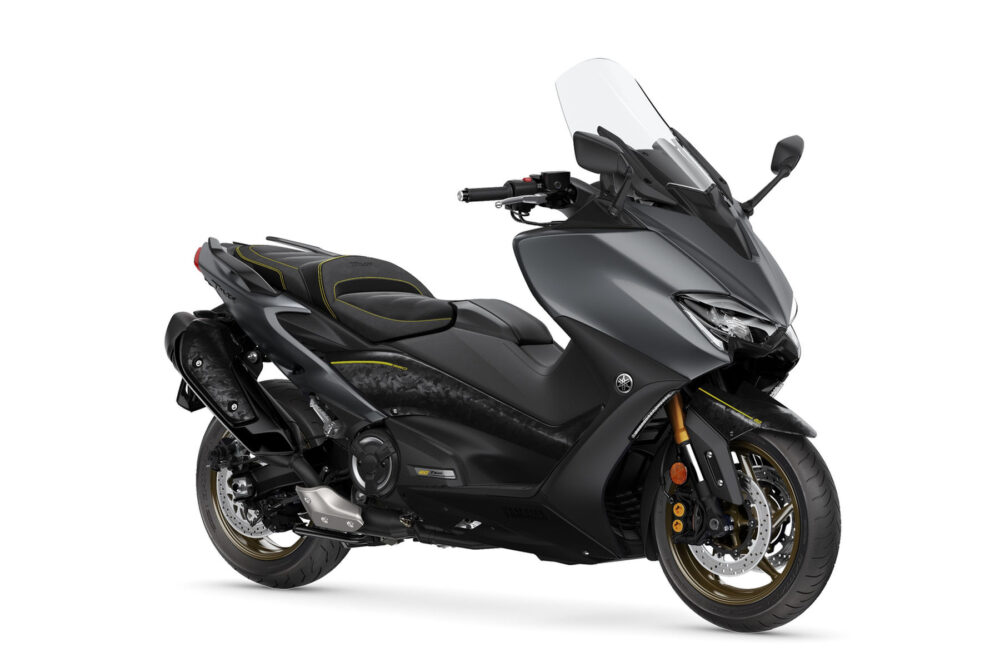 2021 yamaha tmax 20th anniversary front right