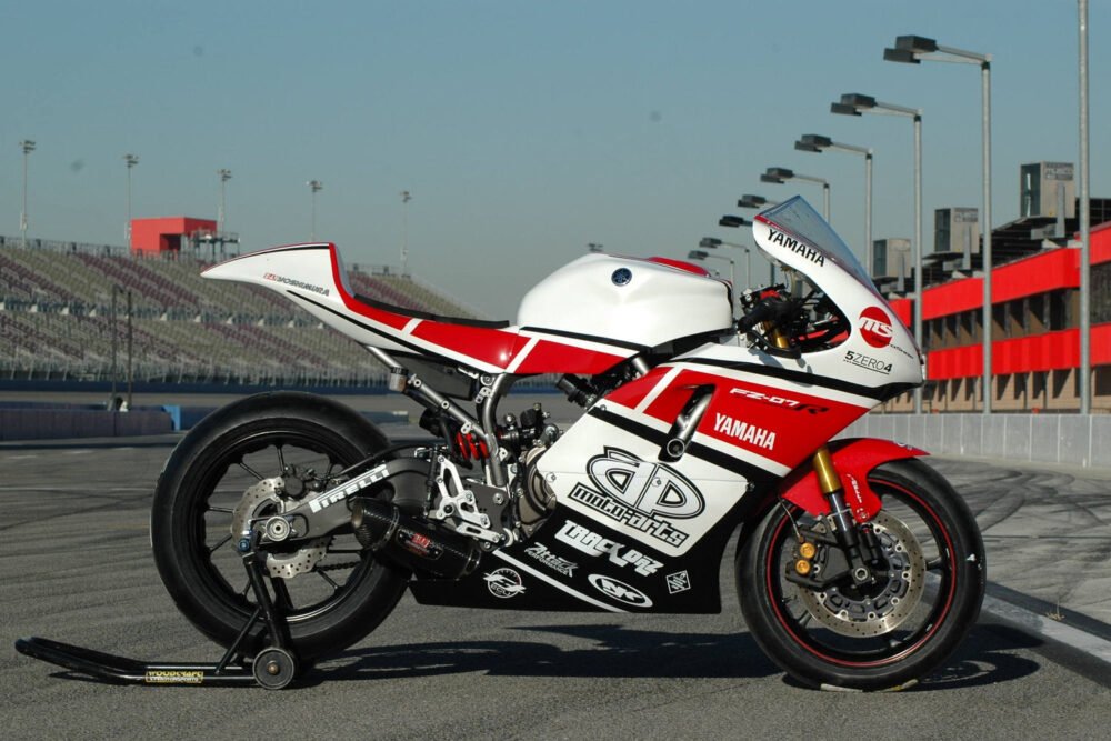 yamaha fz-07r