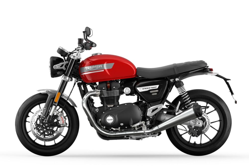 2021 triumph speed twin red left side