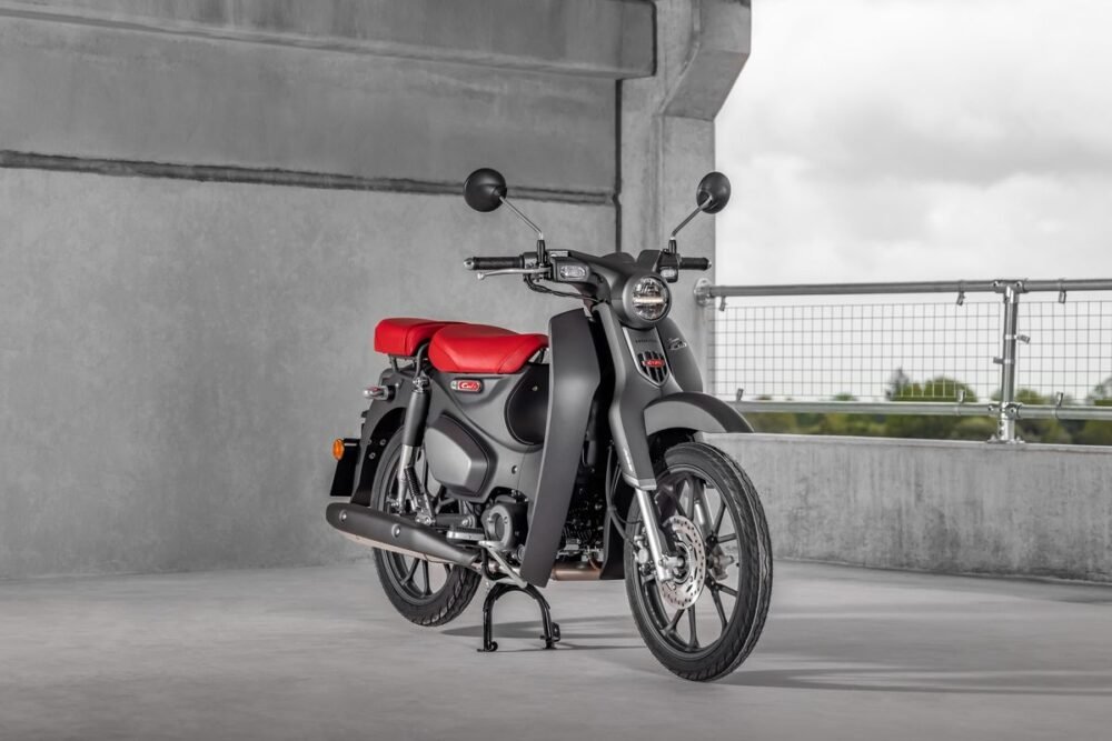 2022 honda super cub grey