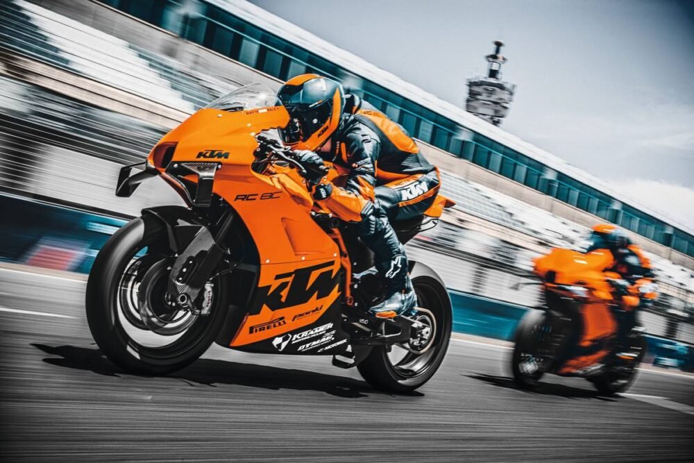 2022 ktm rc 8c racing