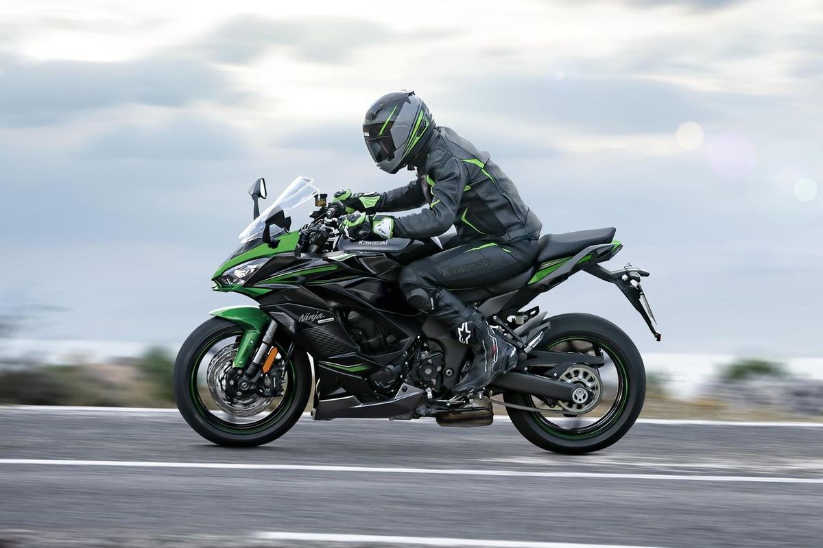 2025 Ninja 1000 Sx