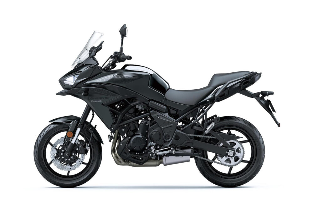 2022 Kawasaki Versys 650 gets new front design, LED and traction control