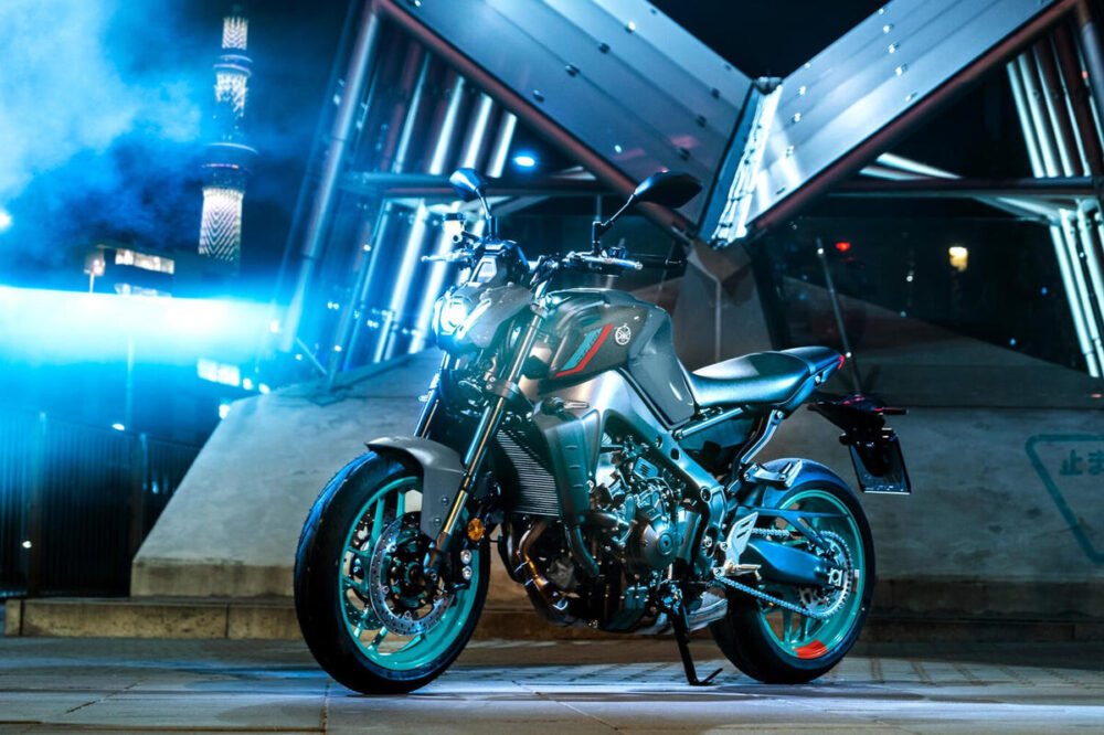 2022 yamaha mt-09