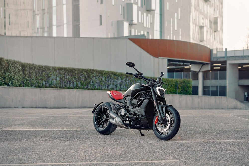 2022 ducati xdiavel nera