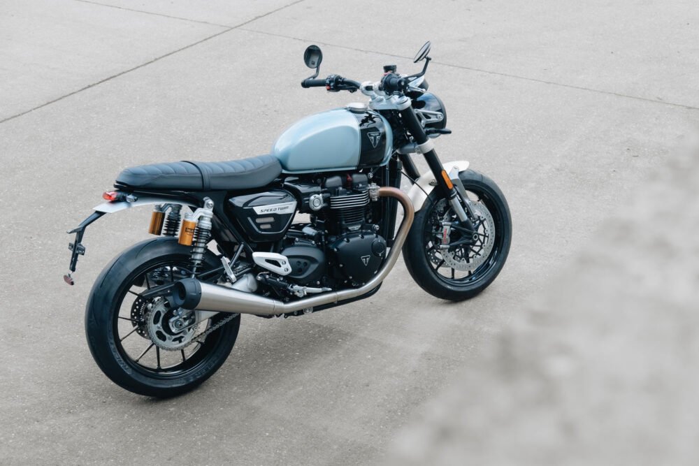 triumph speed twin breitling edition