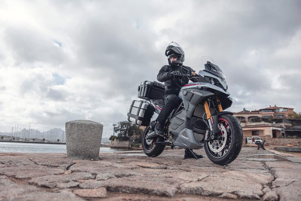 energica experia