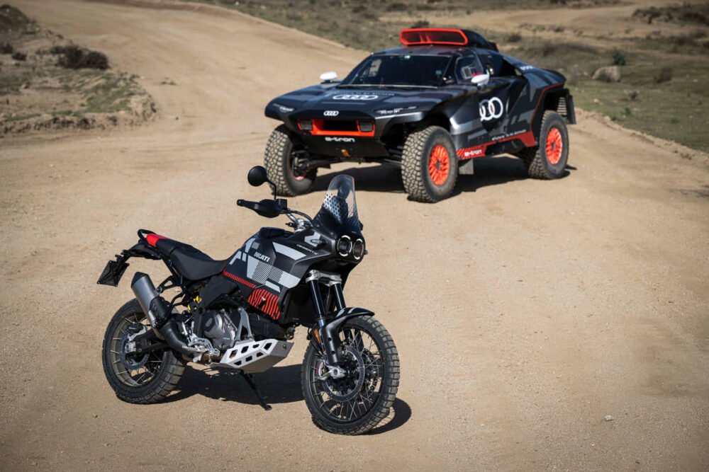 desertx and audi rs q e-tron