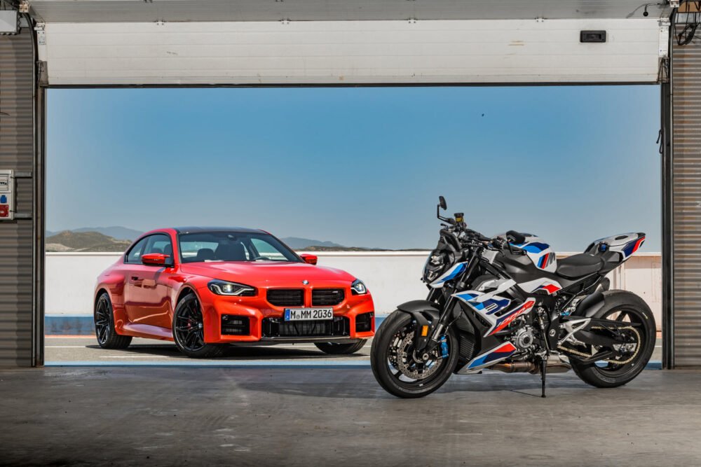 2023 bmw m 1000 r