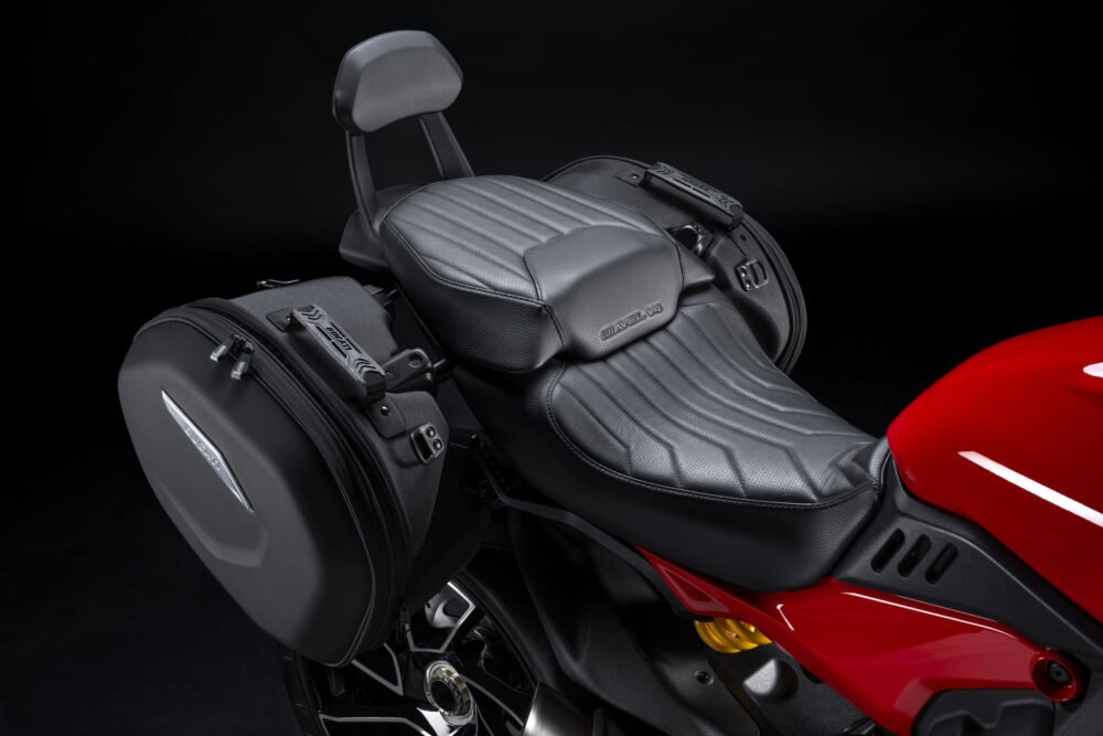 ducati diavel v4 accessories