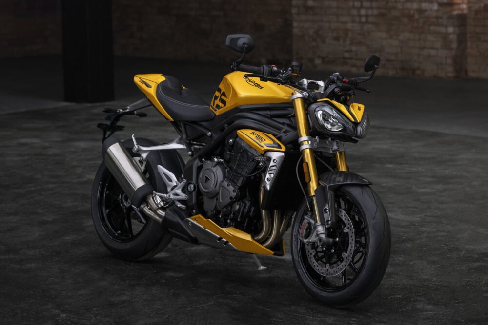 2025 speed triple 1200