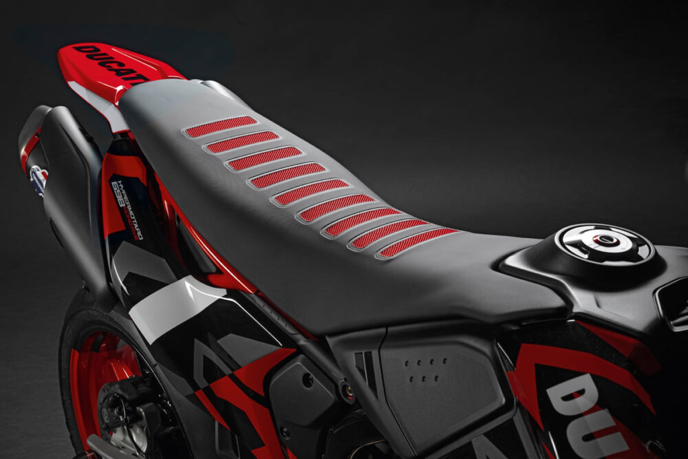 hypermotard 698 mono