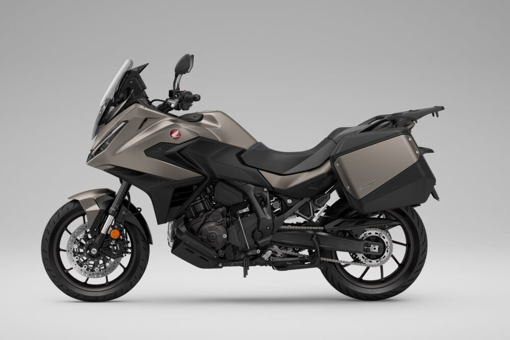 2025 honda nt1100