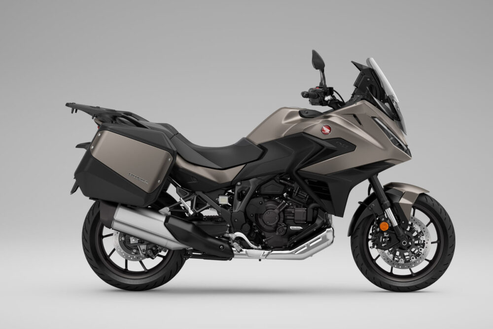 2025 honda nt1100